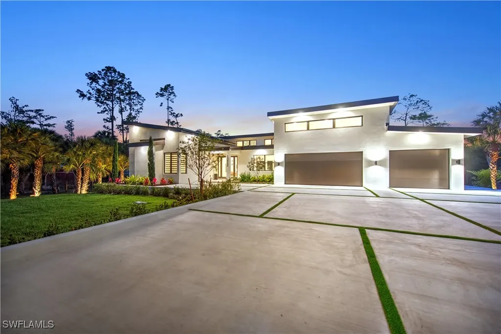 13865 Collier Boulevard Naples FL 34119