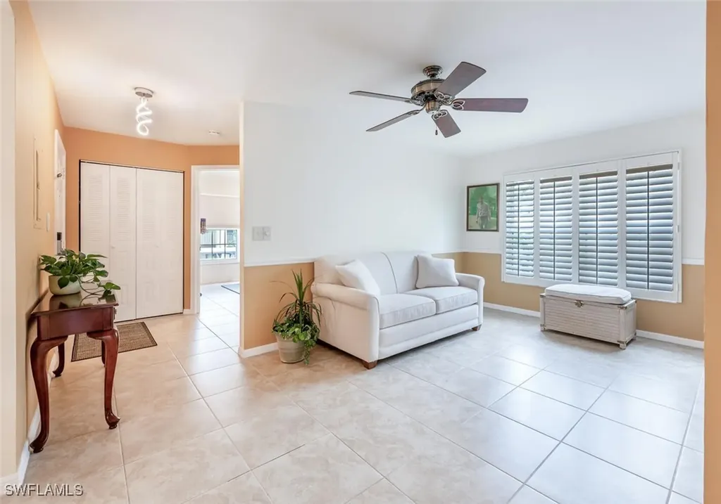 2584 Kings Lake Boulevard Naples FL 34112