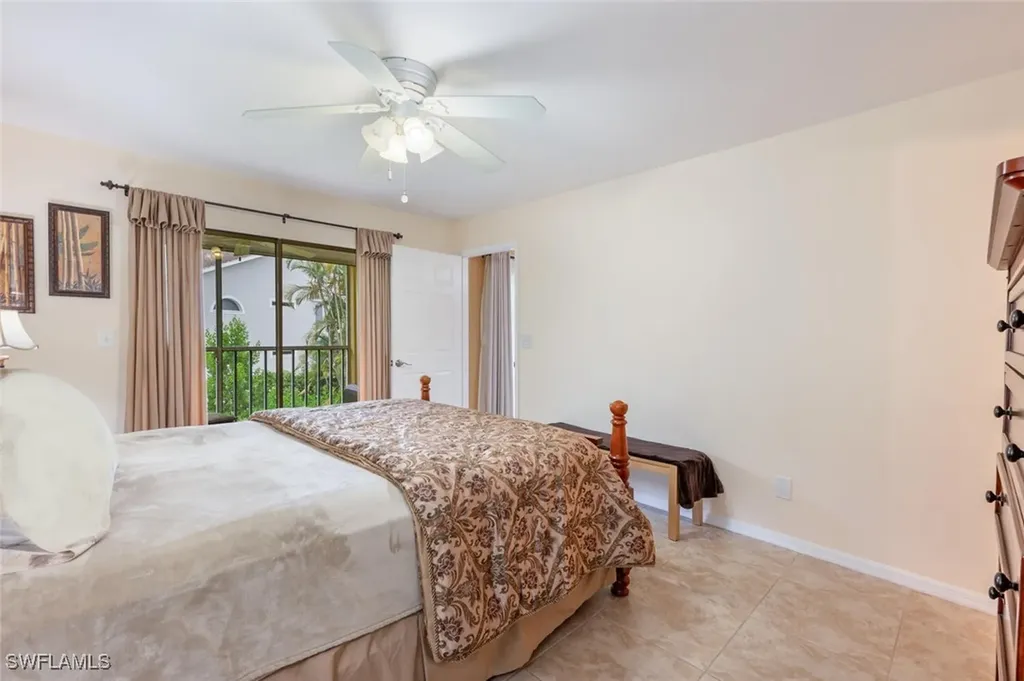 2584 Kings Lake Boulevard Naples FL 34112