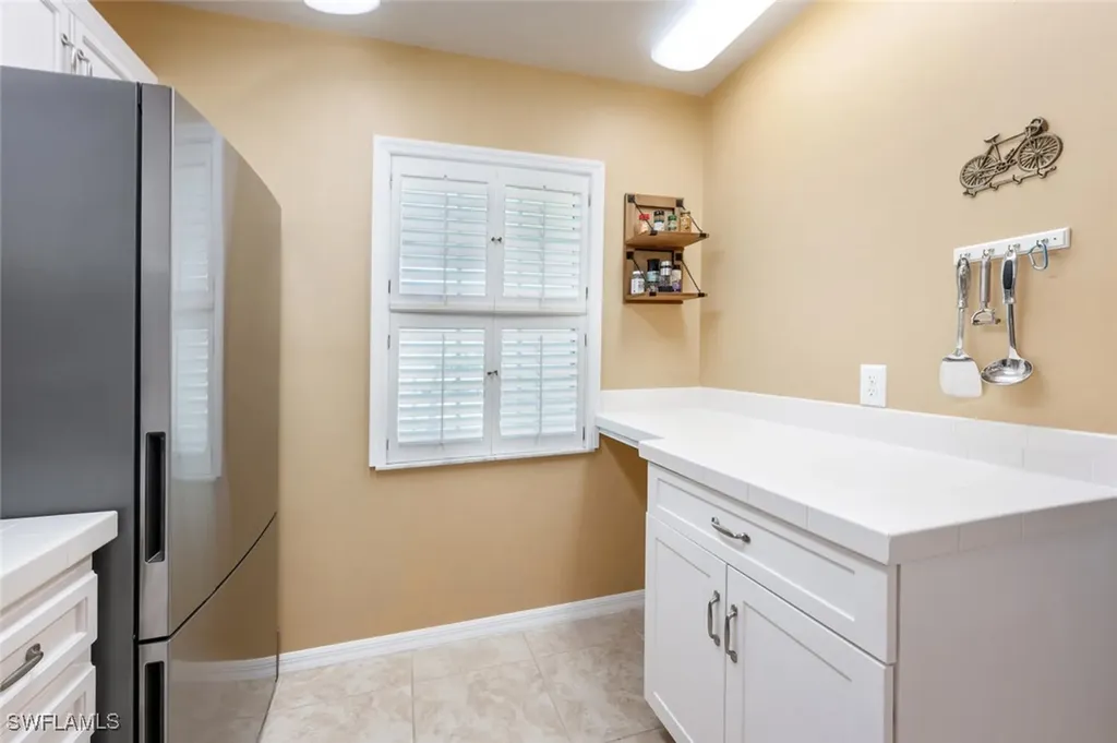 2584 Kings Lake Boulevard Naples FL 34112