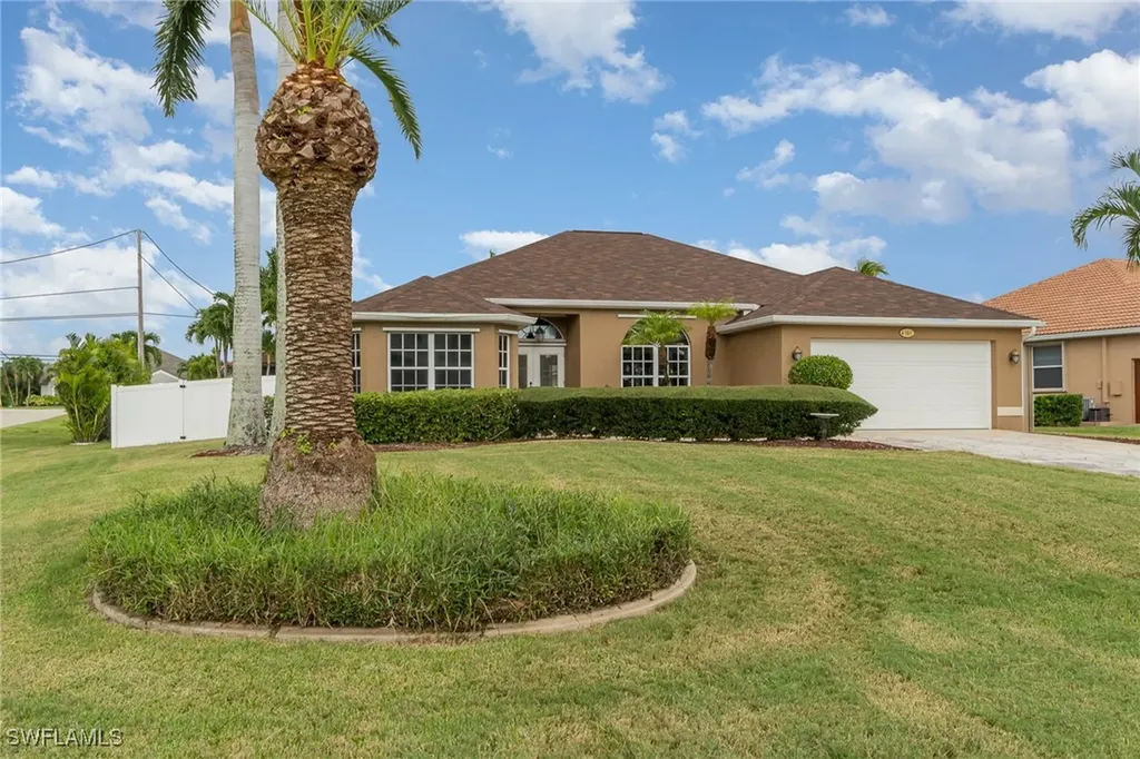4101 SW 25th Place Cape Coral FL 33914
