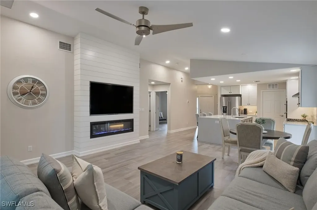 19688 Villa Rosa Loop Estero FL 33967