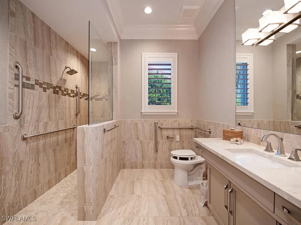 2835 Silverleaf Lane Naples FL 34105