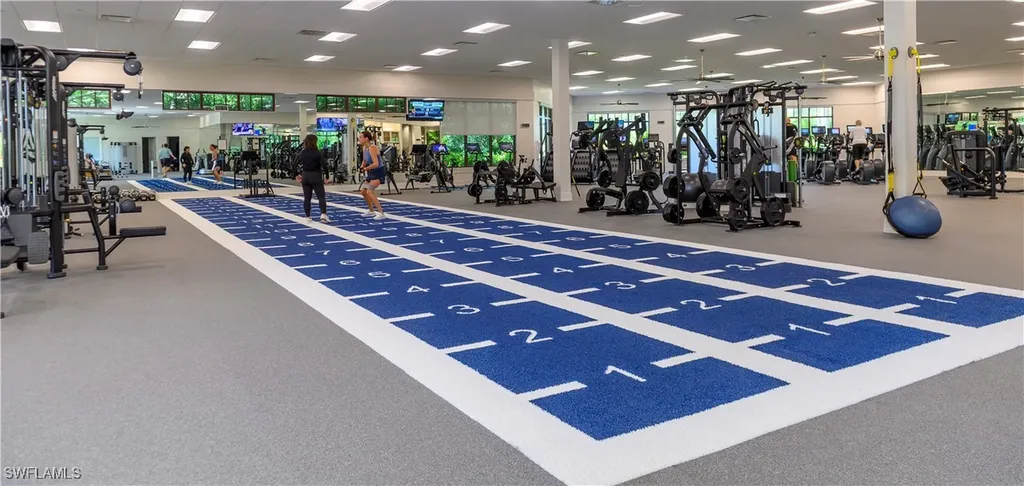 2835 Silverleaf Lane Naples FL 34105