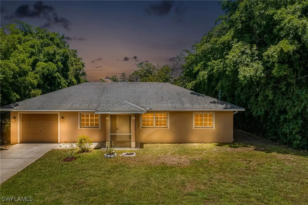 1123 Belgrave Street Fort Myers FL 33913