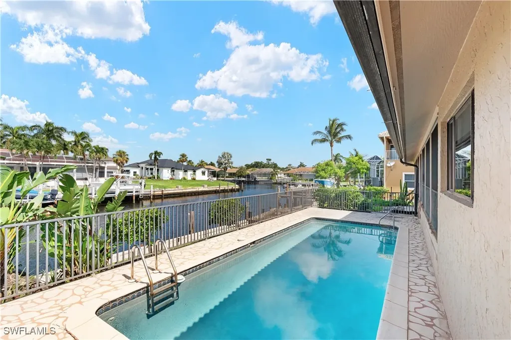351 Cottage Court Marco Island FL 34145