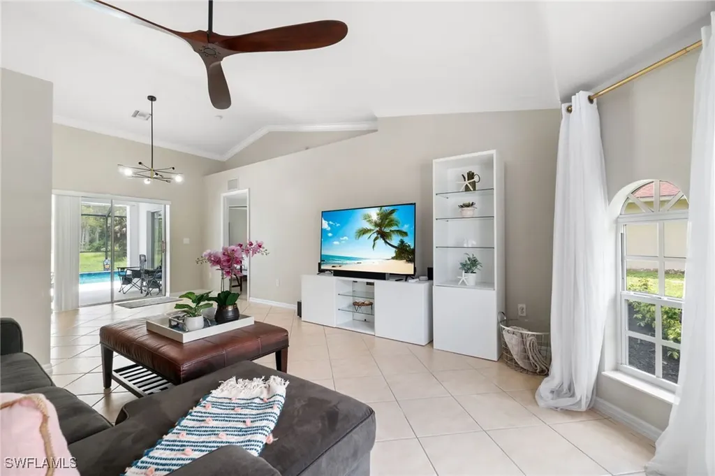 3280 18th Avenue NE Naples FL 34120