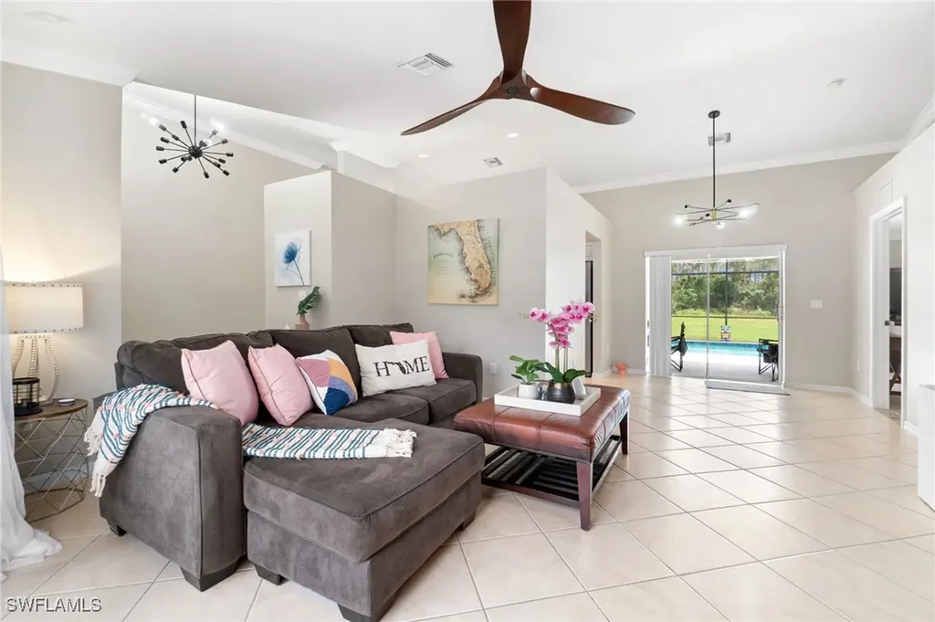 3280 18th Avenue NE Naples FL 34120