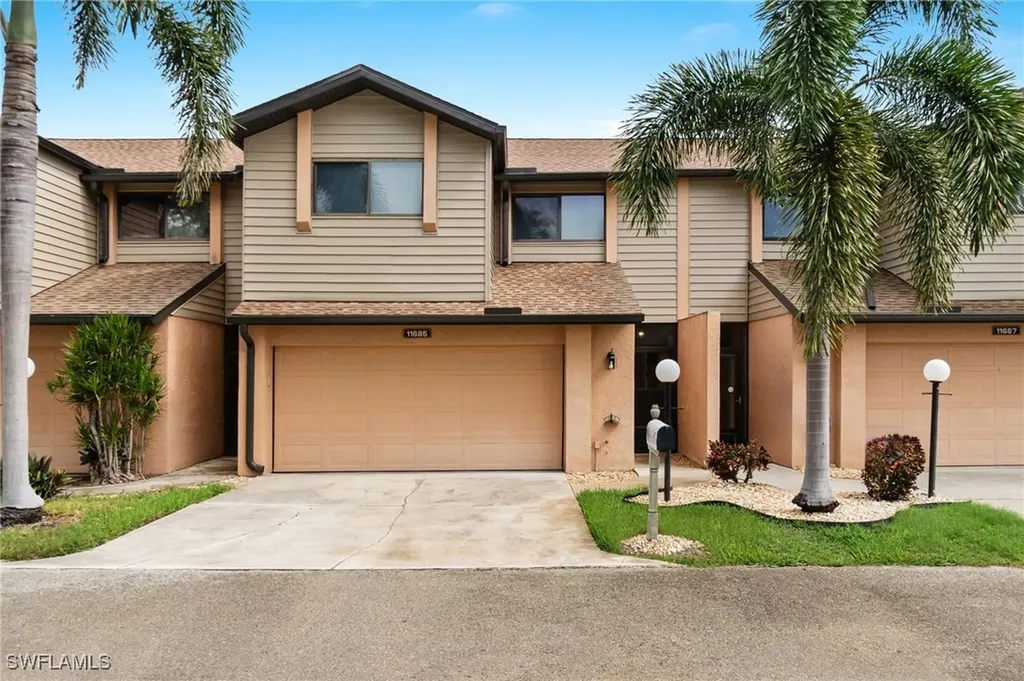 11685 Pointe Circle Drive Fort Myers FL 33908