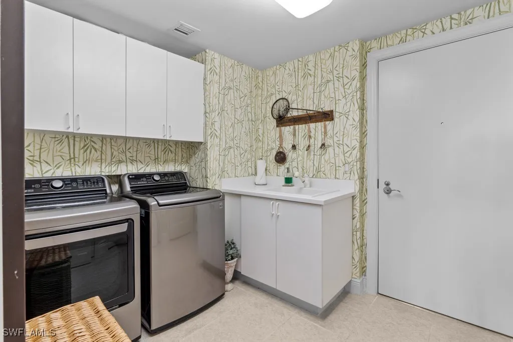 1060 Borghese Lane Naples FL 34114