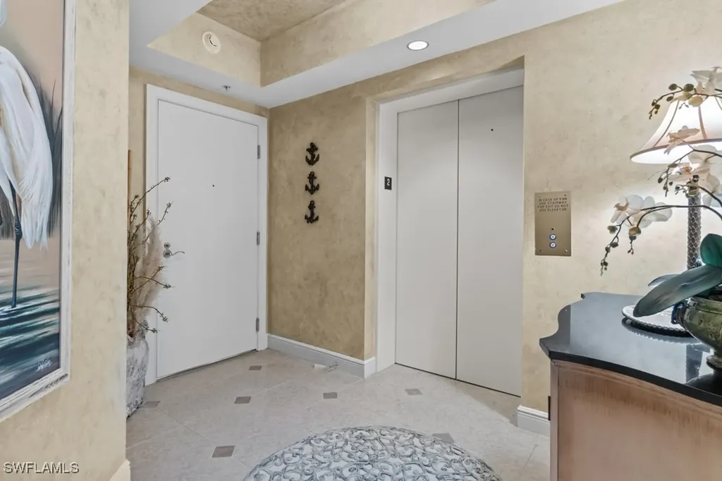 1060 Borghese Lane Naples FL 34114