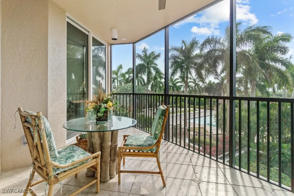 1060 Borghese Lane Naples FL 34114