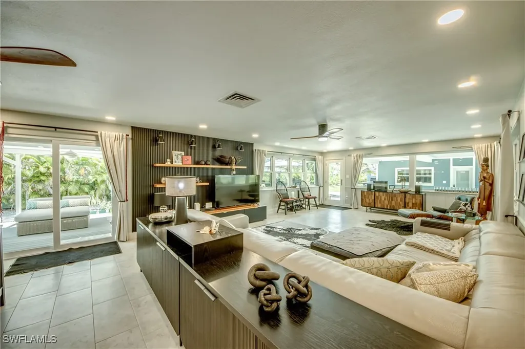 1862 Linhart Avenue Fort Myers FL 33901