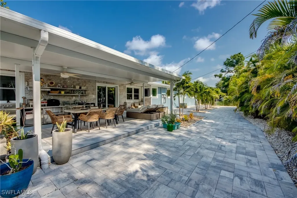 1862 Linhart Avenue Fort Myers FL 33901