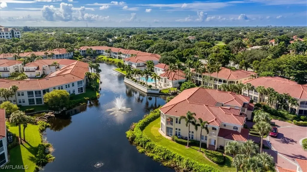 2200 L Ambiance Circle Naples FL 34108