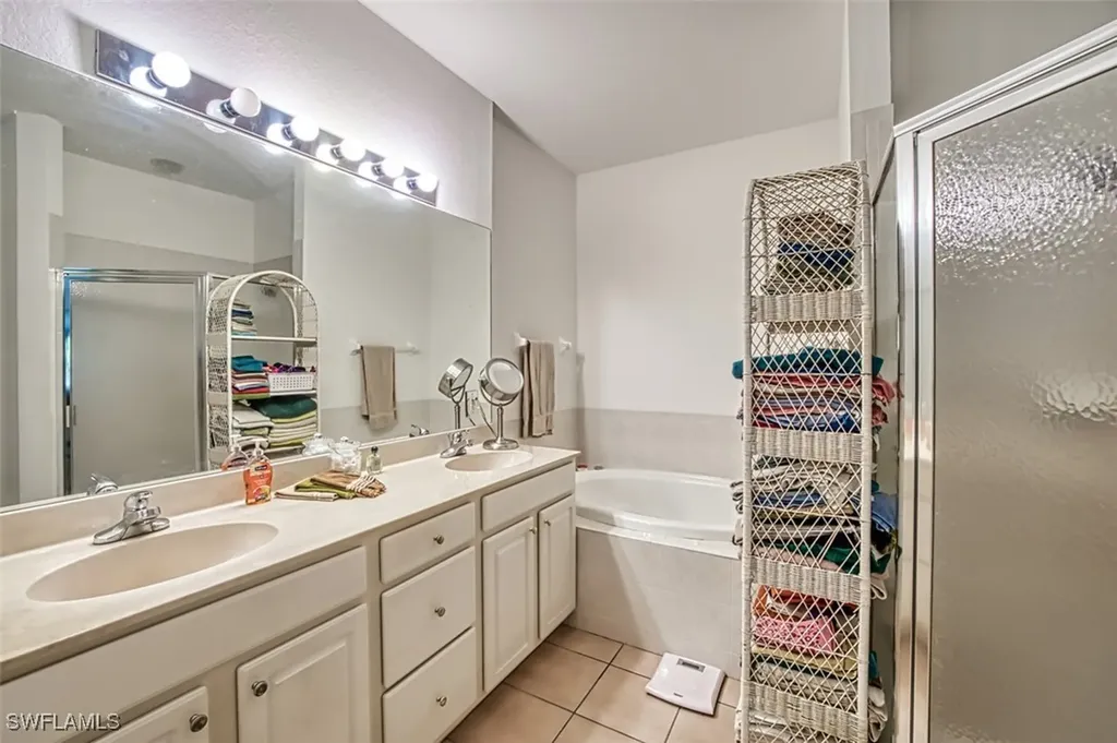 13921 Lake Mahogany Boulevard Fort Myers FL 33907