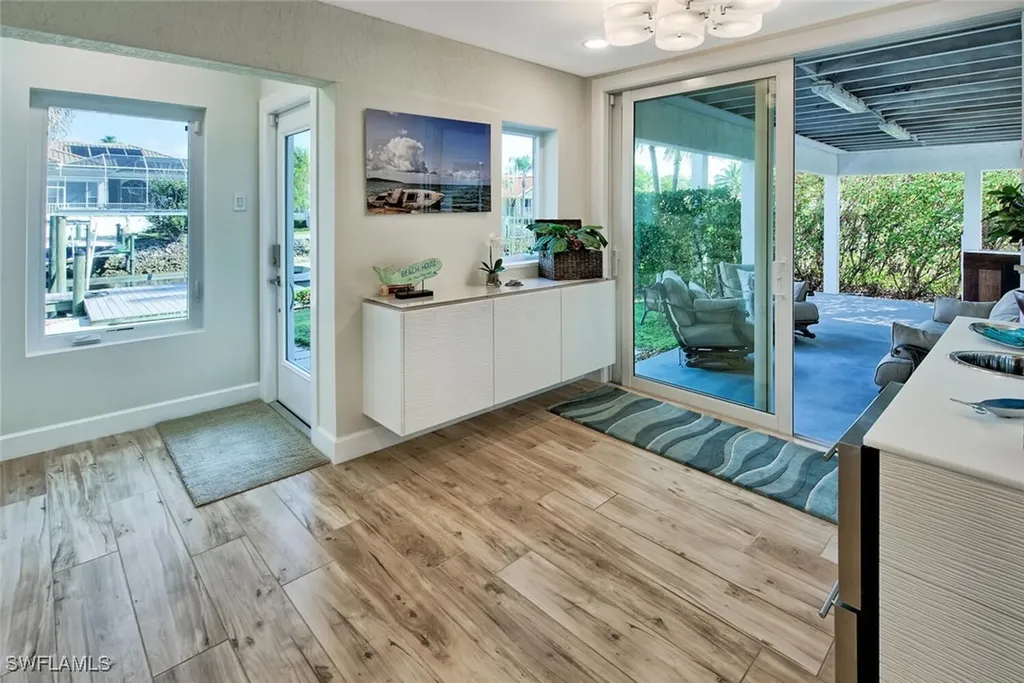 5816 Park Road Fort Myers FL 33908