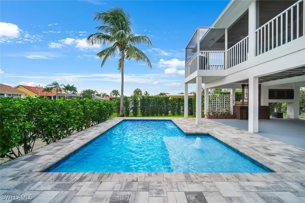 5816 Park Road Fort Myers FL 33908