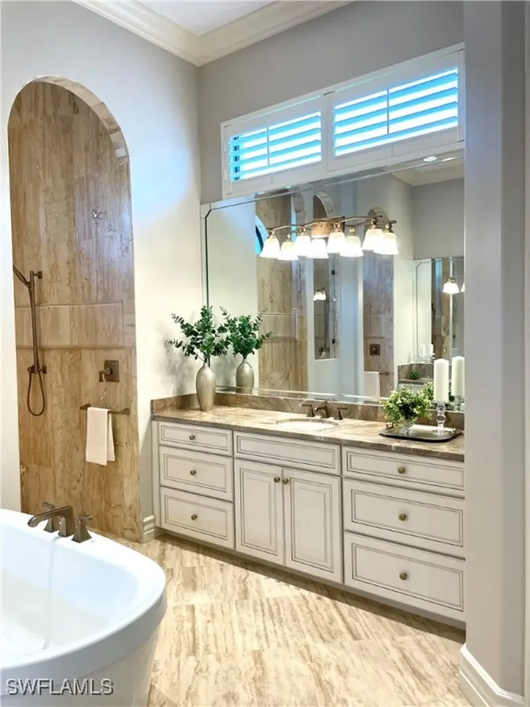 16980 Fairgrove Way Naples FL 34110