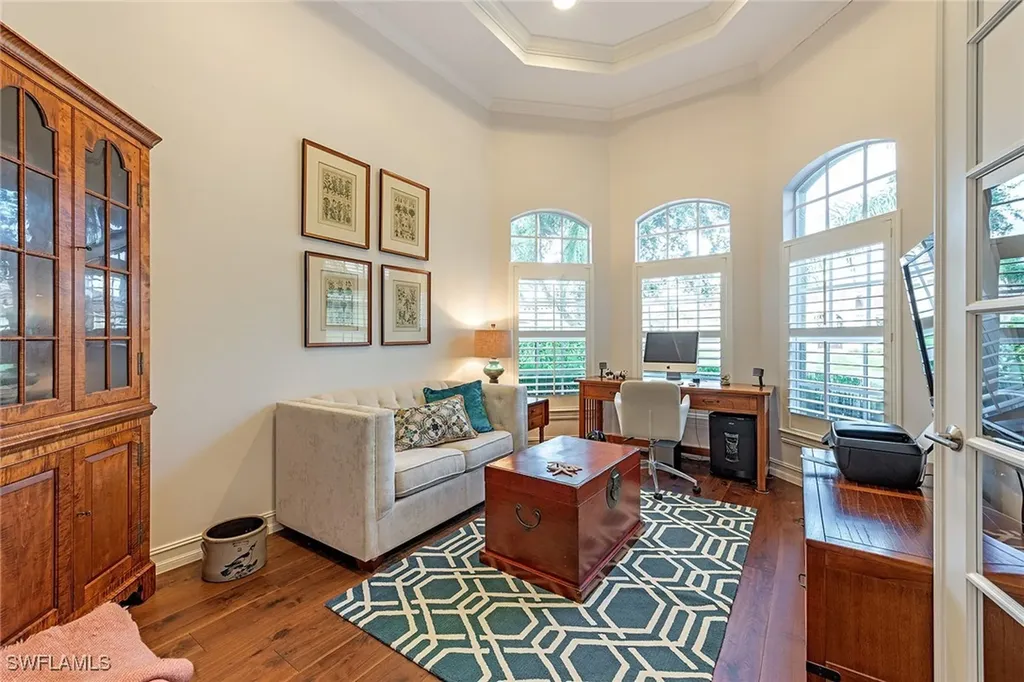 4980 Rustic Oaks Circle Naples FL 34105