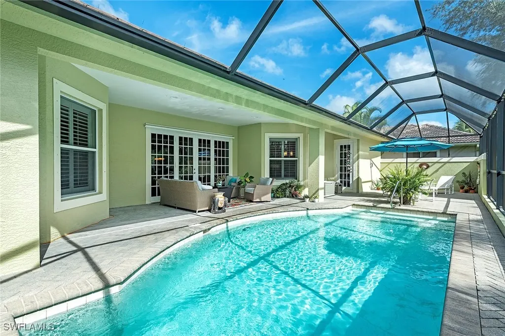 4980 Rustic Oaks Circle Naples FL 34105