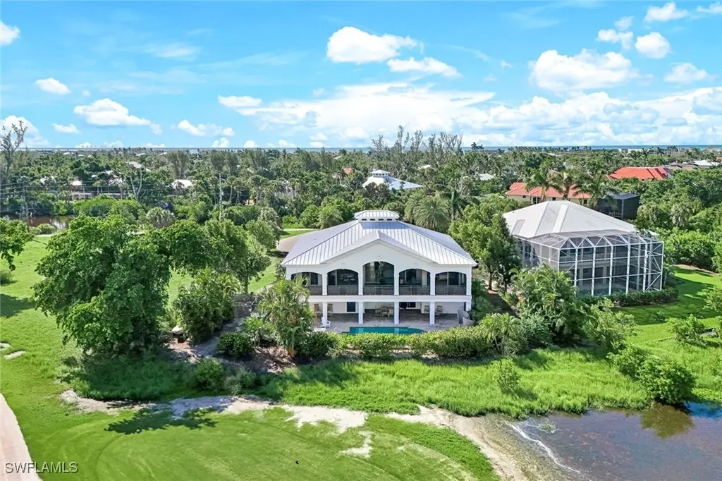 829 Pyrula Avenue Sanibel FL 33957