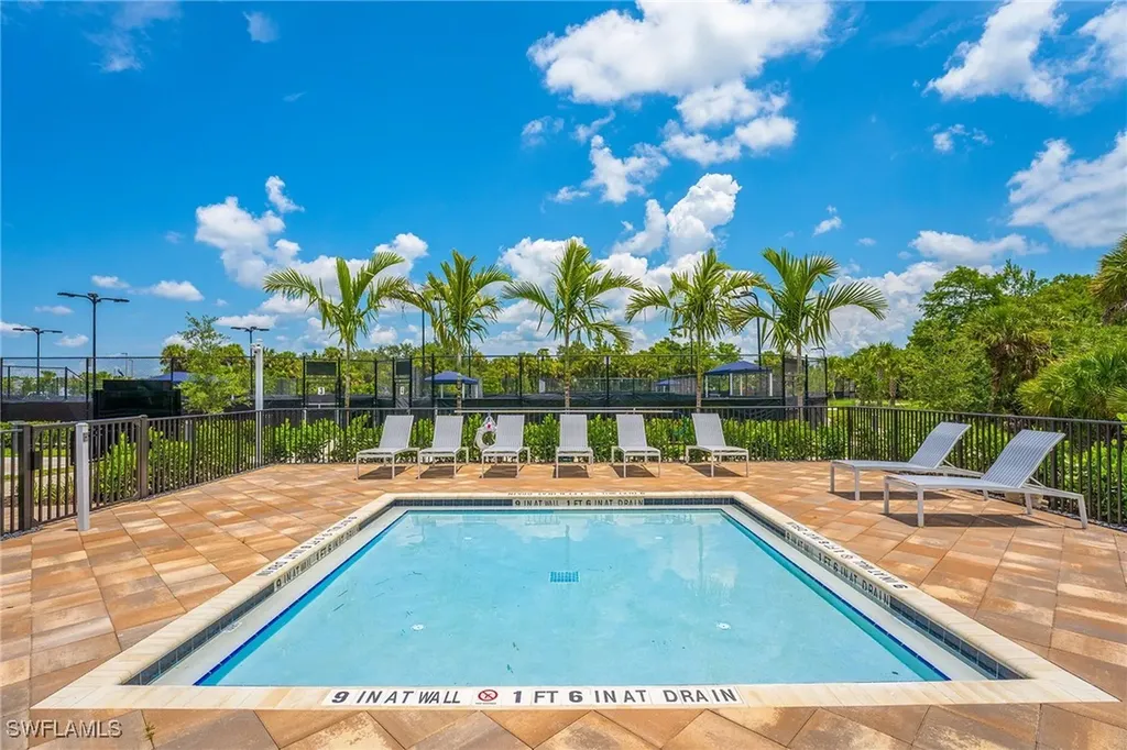 11826 Drake Lane Naples FL 34120