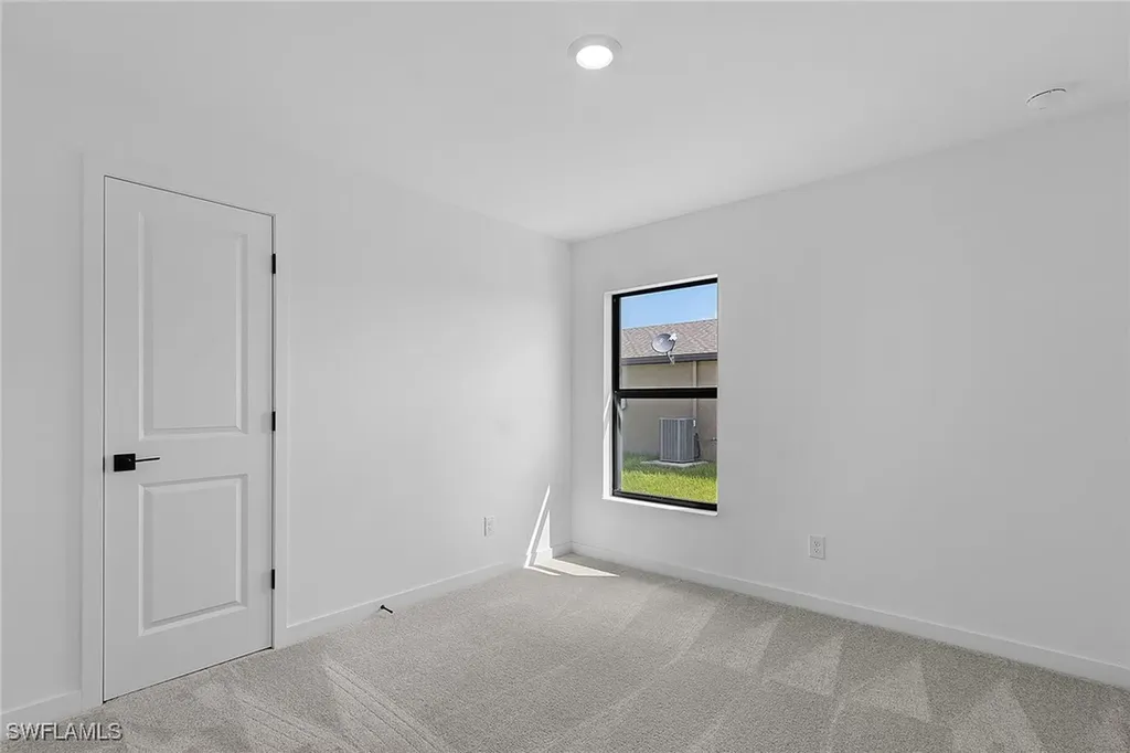 2222 NW 24th Terrace Cape Coral FL 33993