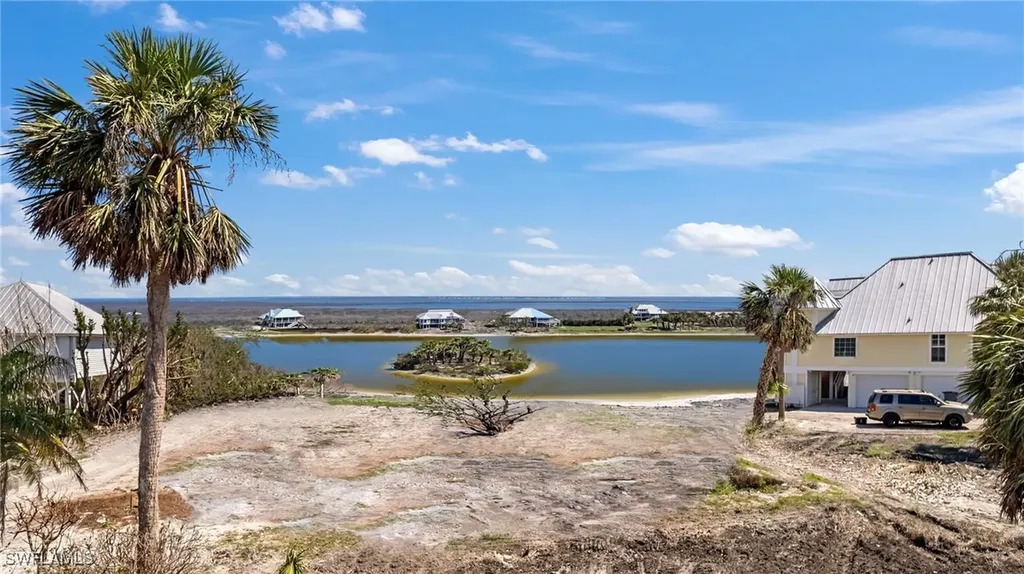 224 Daniel Drive Sanibel FL 33957