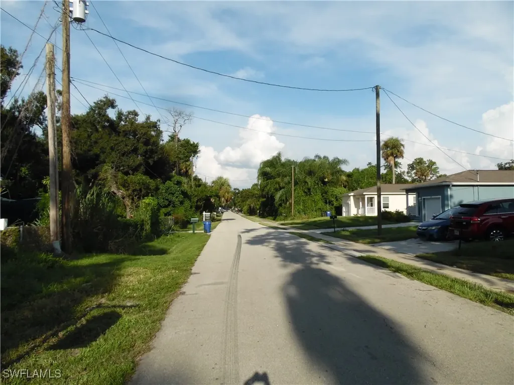 556 Clark Street North Fort Myers FL 33903