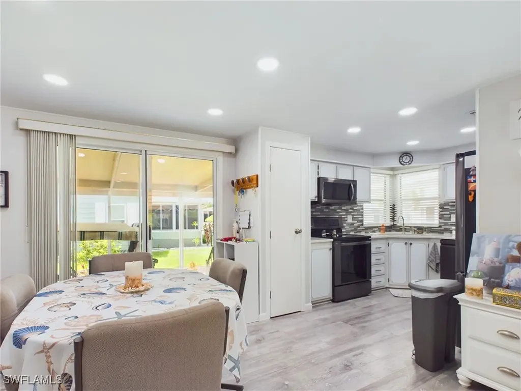 484 Nicklaus Boulevard North Fort Myers FL 33903