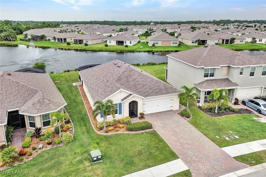 3184 Estancia Lane Cape Coral FL 33909
