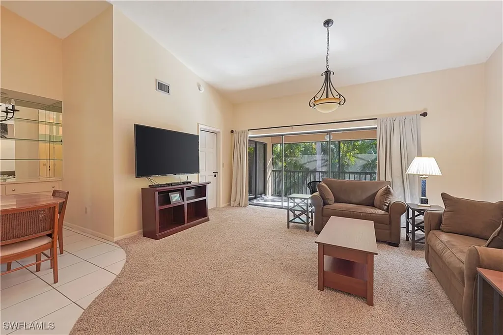 7116 Lakeridge Court Fort Myers FL 33907
