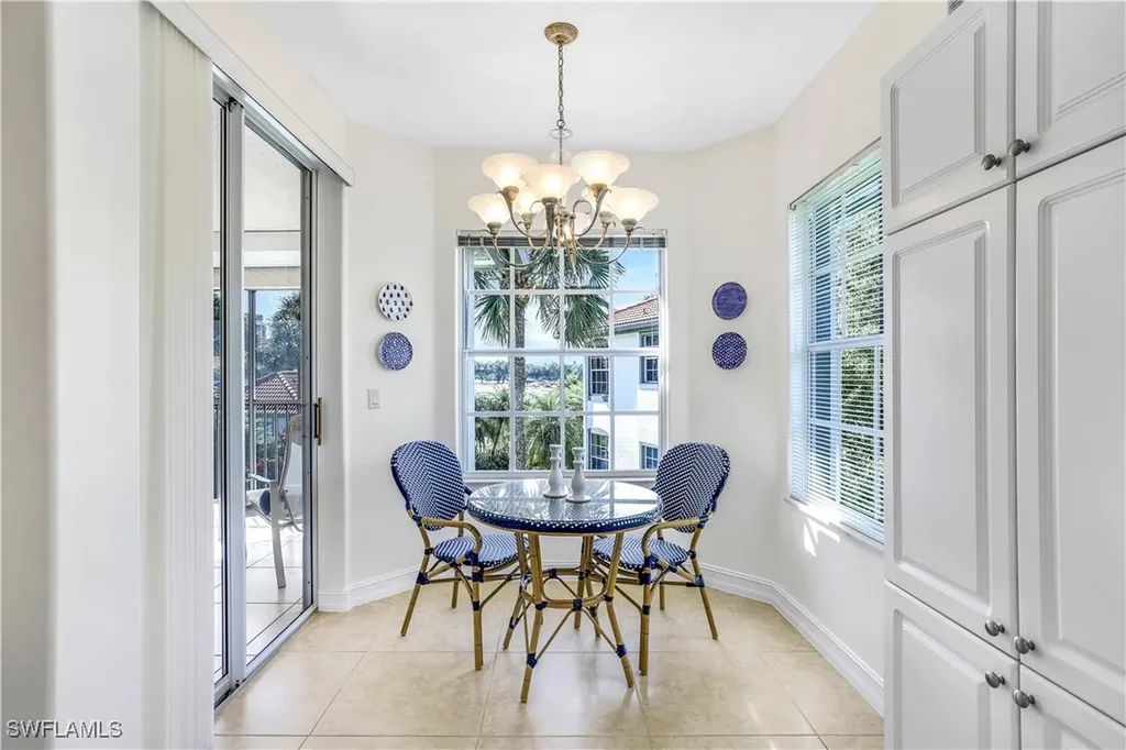 550 Laguna Royale Boulevard Naples FL 34119