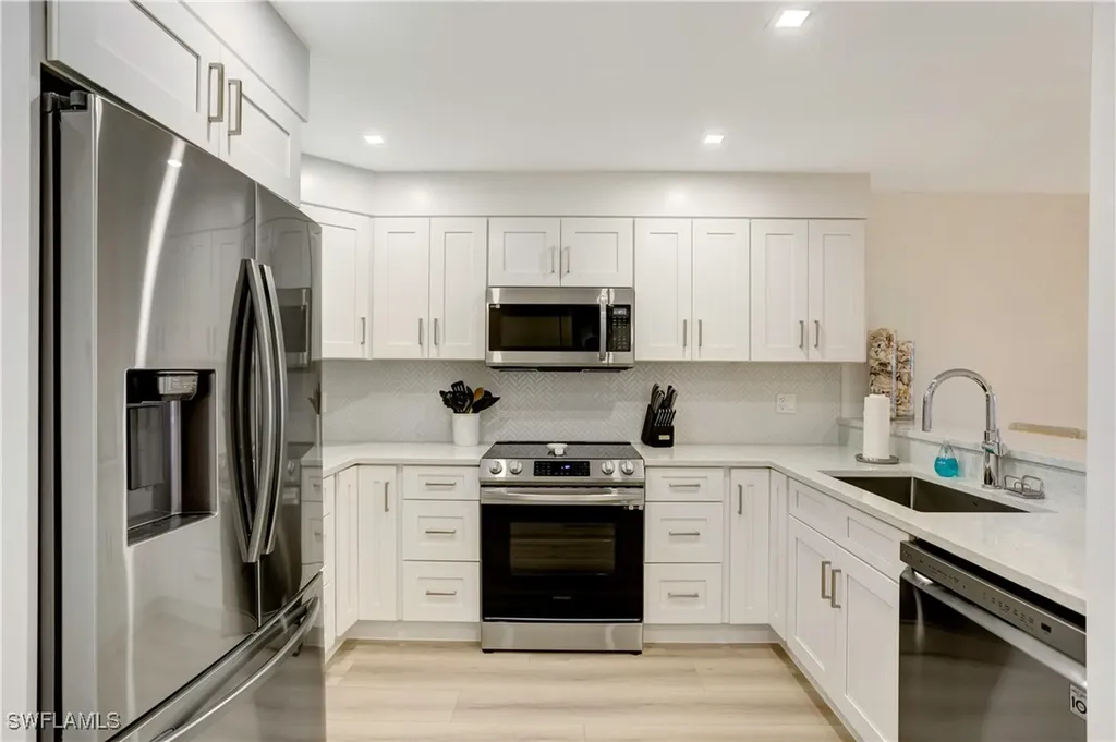 25870 Hickory Boulevard Bonita Springs FL 34134
