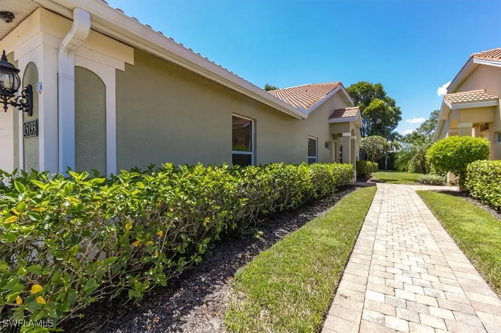 15193 Cortona Way Naples FL 34120