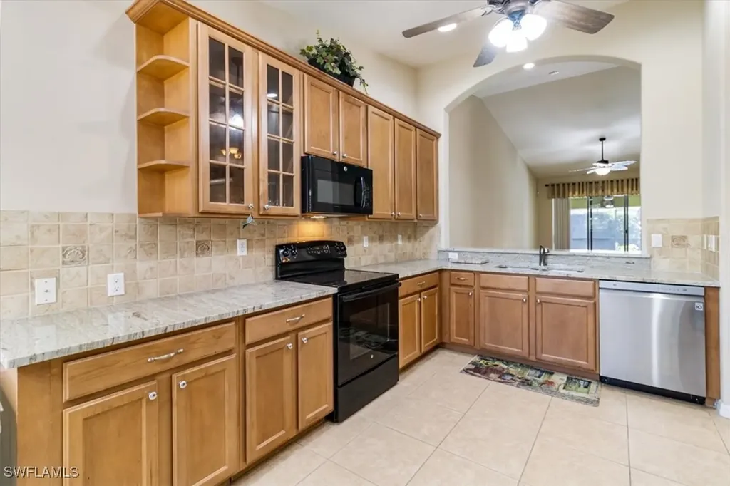15193 Cortona Way Naples FL 34120