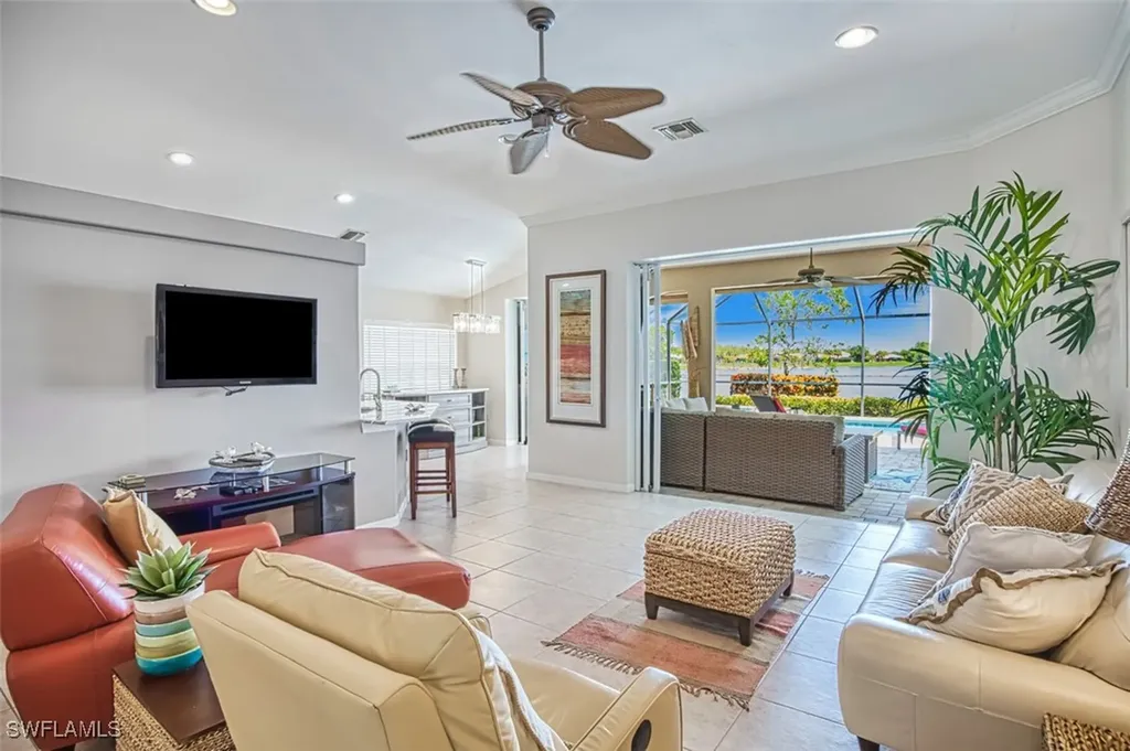 9277 Independence Way Fort Myers FL 33913