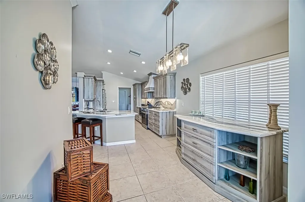 9277 Independence Way Fort Myers FL 33913