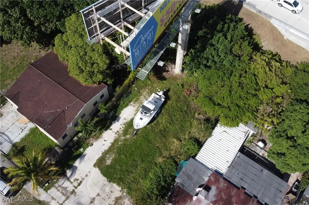 321 NW 37 Street Miami FL 33127