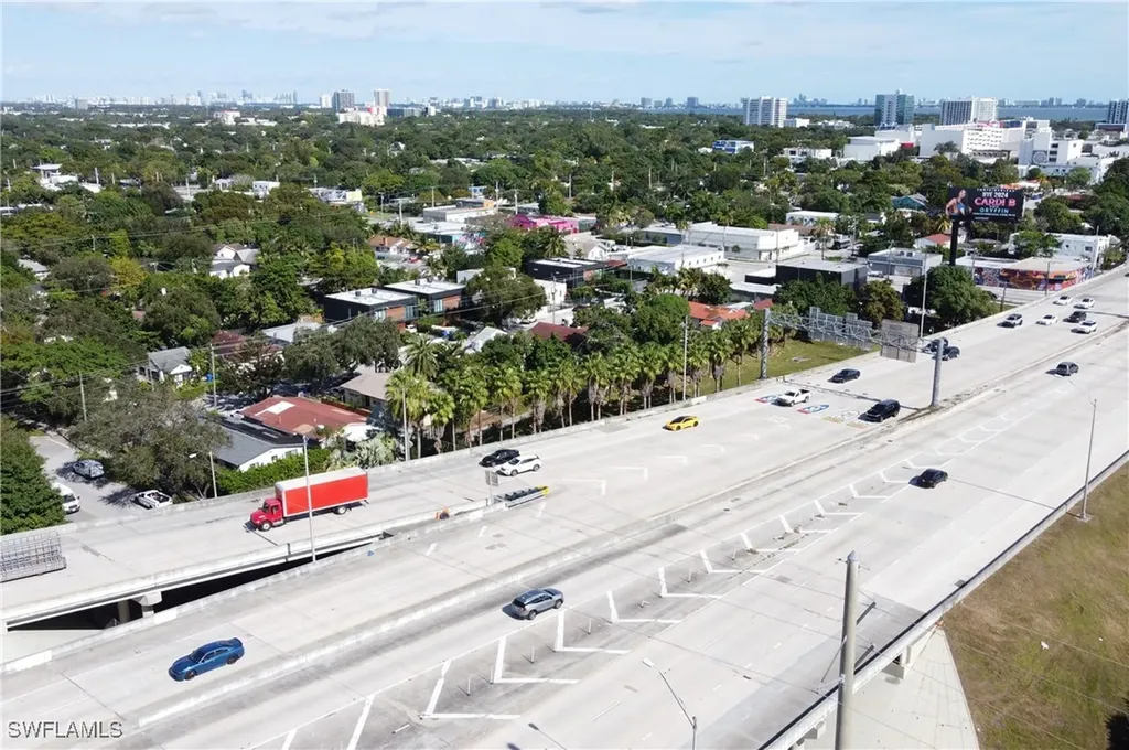 321 NW 37 Street Miami FL 33127