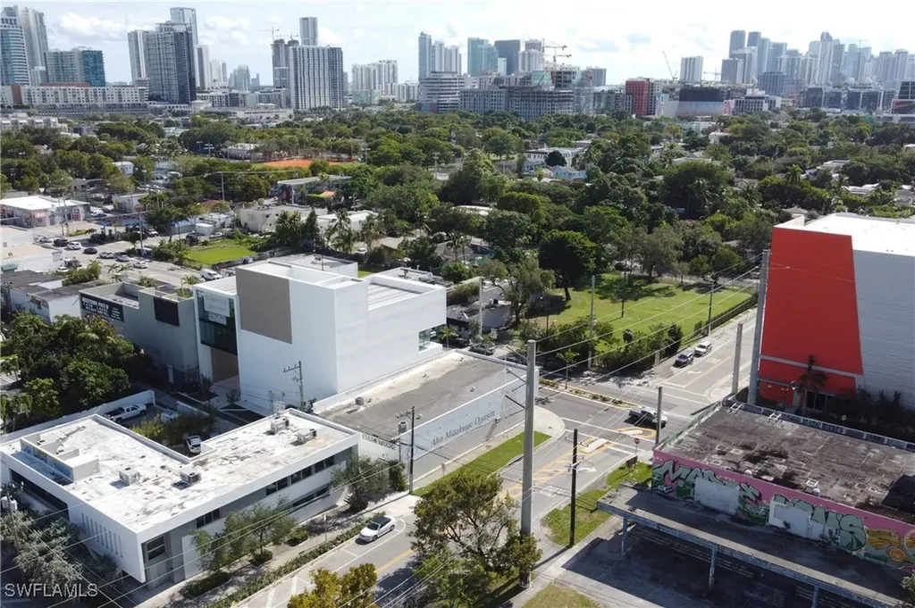 321 NW 37 Street Miami FL 33127