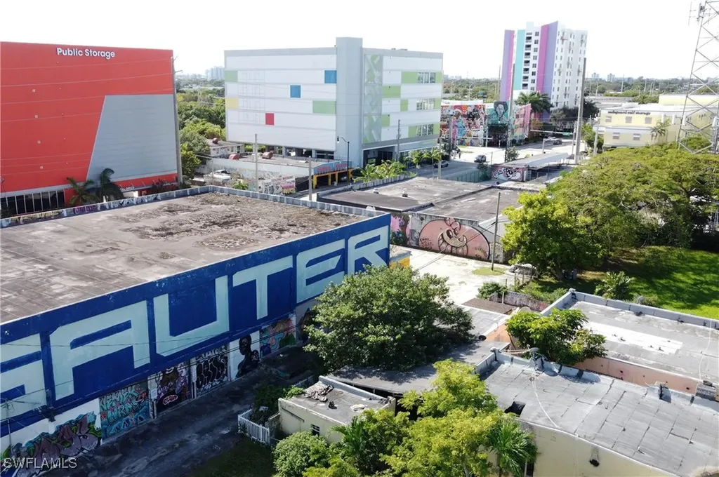 321 NW 37 Street Miami FL 33127