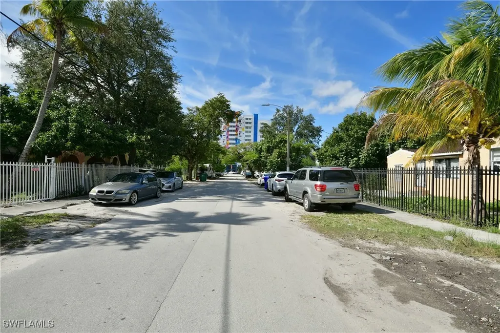 321 NW 37 Street Miami FL 33127