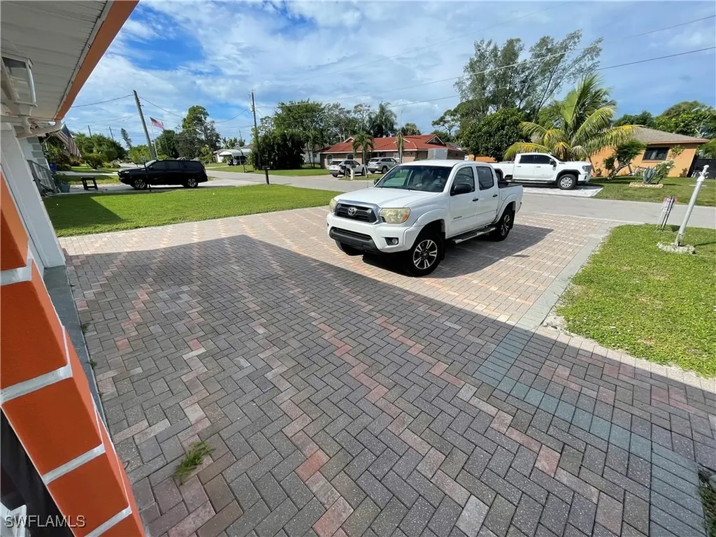 27286 High Seas Lane Bonita Springs FL 34135