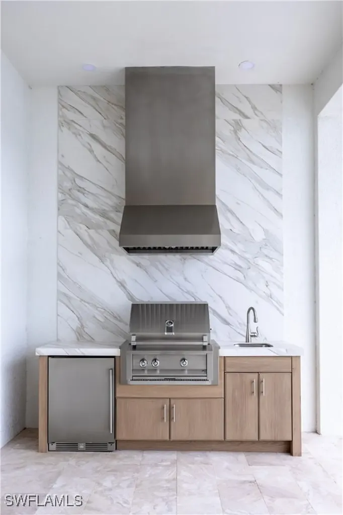 9582 Moonflower Lane Naples FL 34114