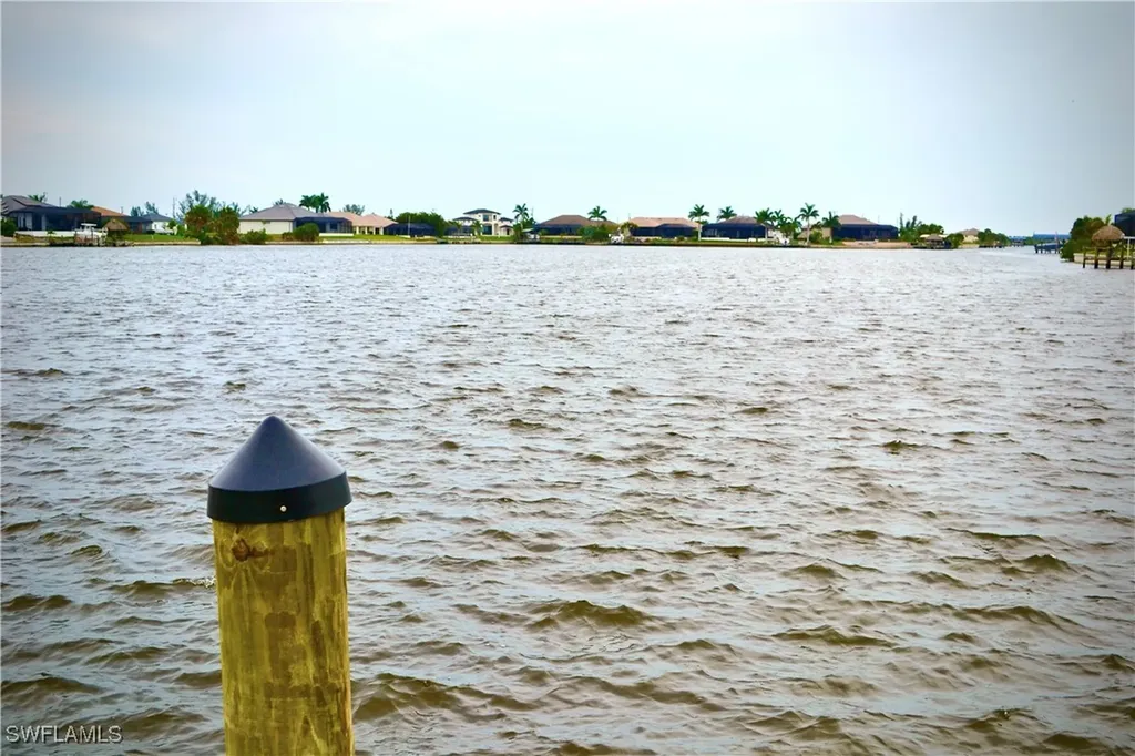 3532 NW 42nd Avenue Cape Coral FL 33993