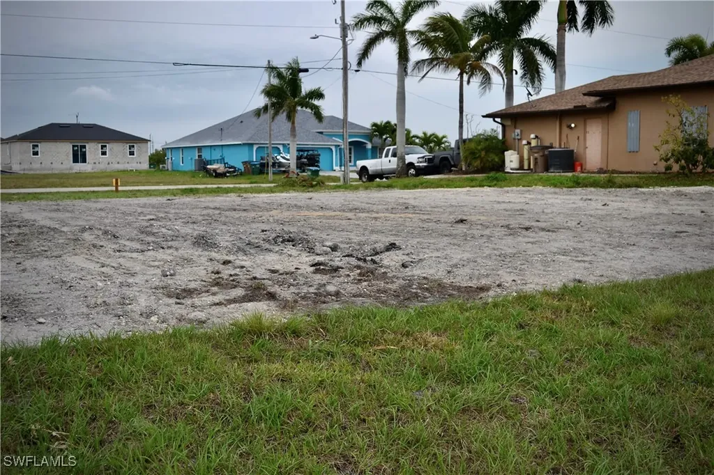 3532 NW 42nd Avenue Cape Coral FL 33993