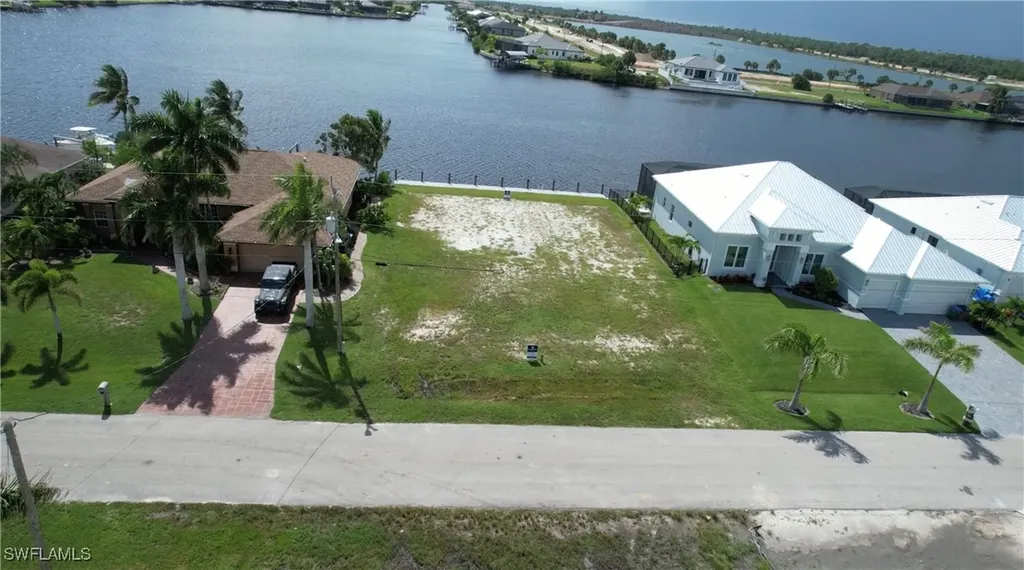 3532 NW 42nd Avenue Cape Coral FL 33993