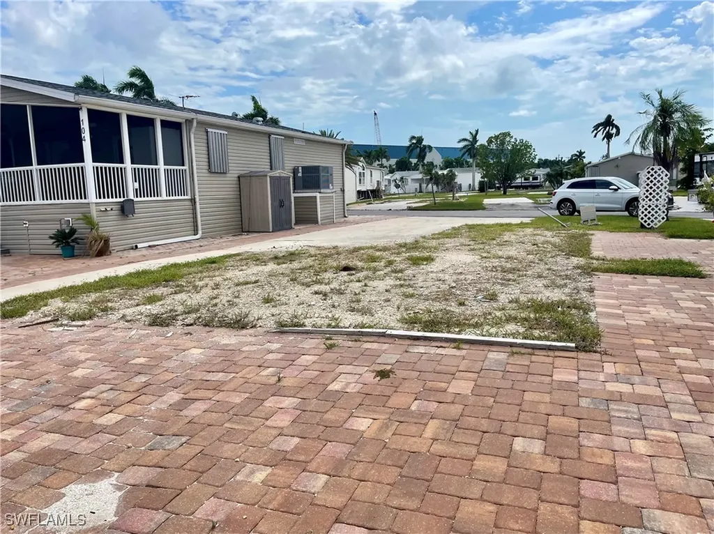 103 Blackbeard Way Fort Myers Beach FL 33931-3423